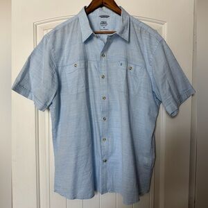 Men’s IZOD Saltwater Blue Short Sleeve Button up. Size 2XL